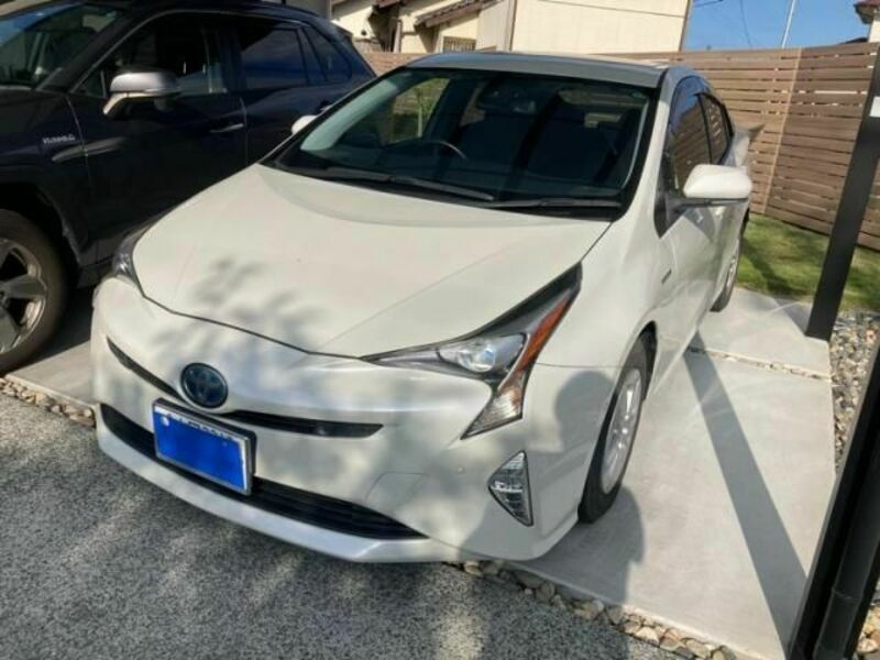 PRIUS-1