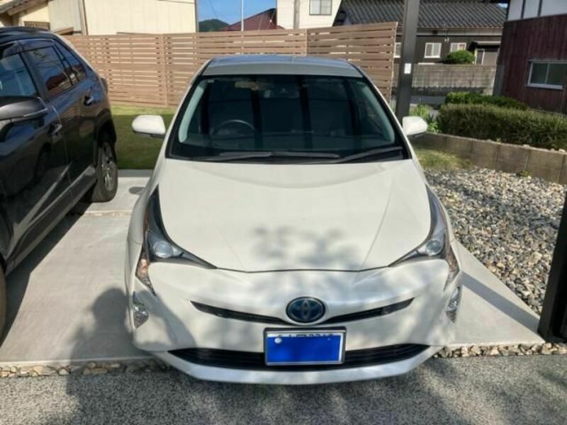 PRIUS-3