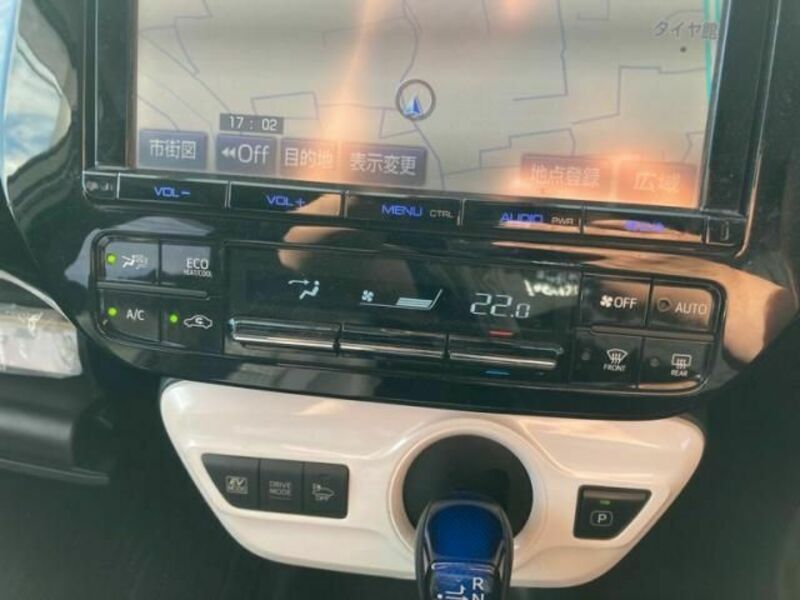 PRIUS-10