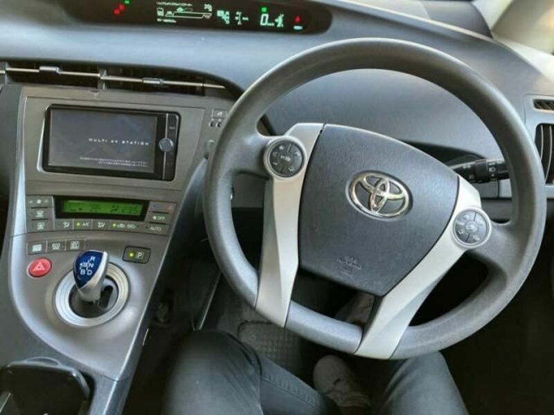 PRIUS-5