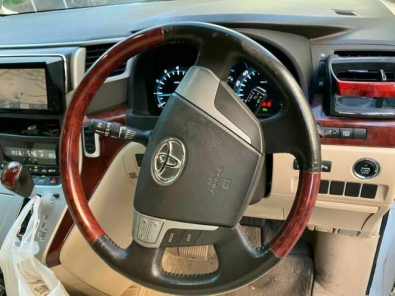 ALPHARD-18