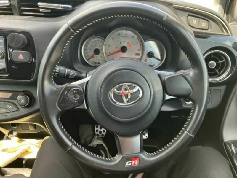 VITZ-11