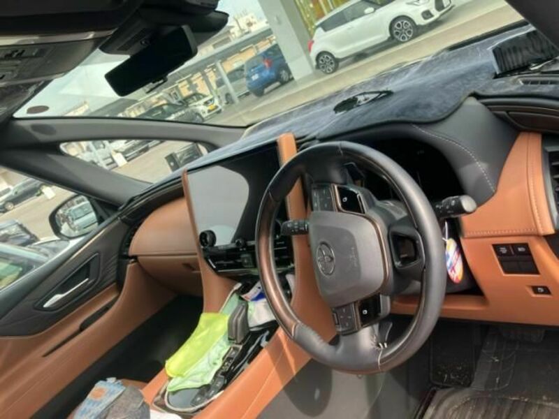 VELLFIRE-7
