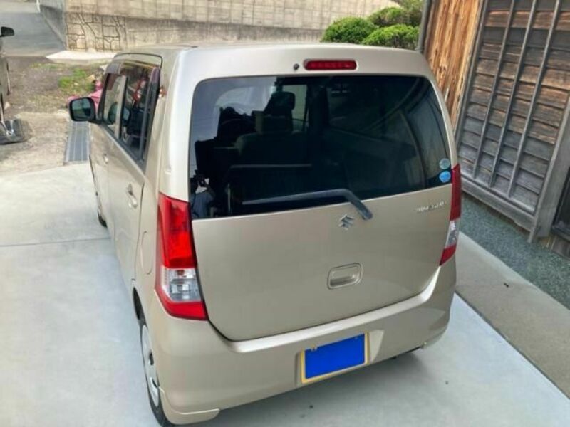 WAGON R-2