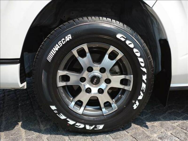 HIACE VAN-5
