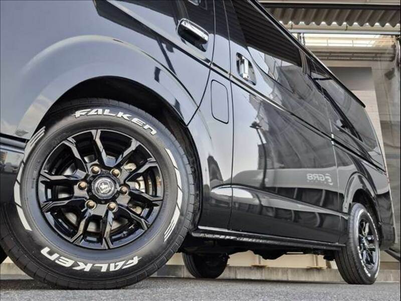 HIACE VAN