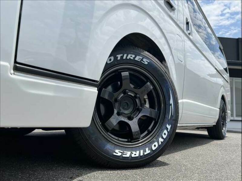 HIACE VAN-8