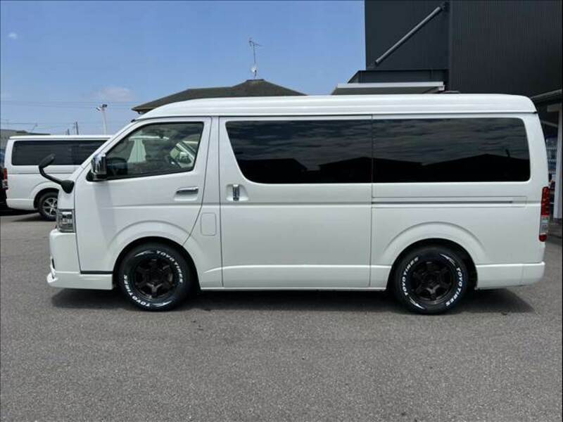 HIACE VAN-13