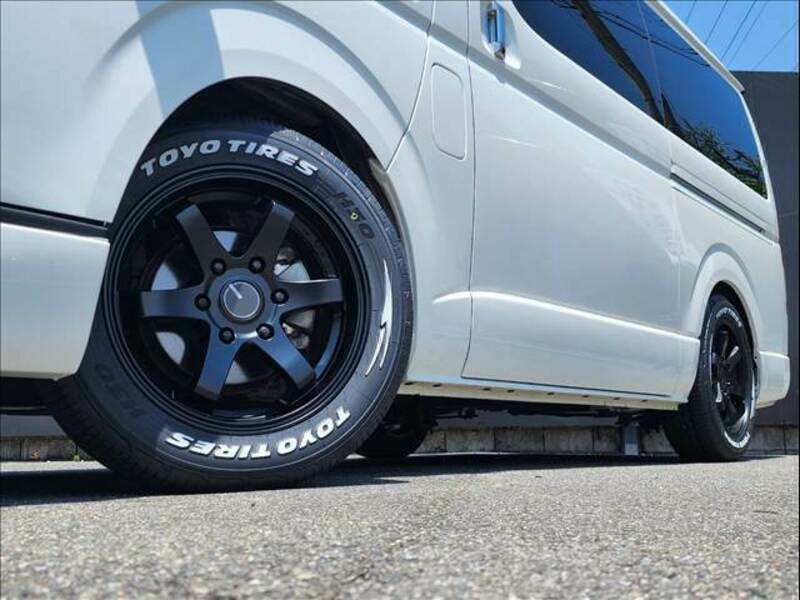 HIACE VAN-4