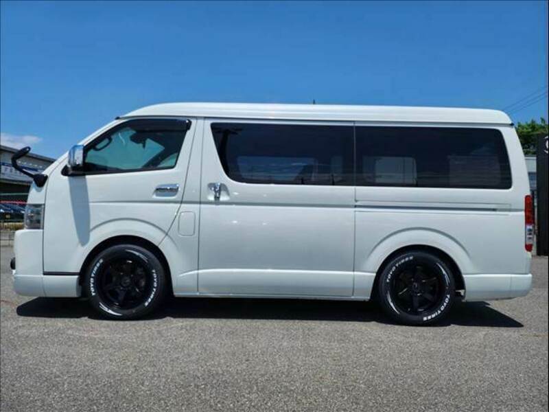 HIACE VAN-12