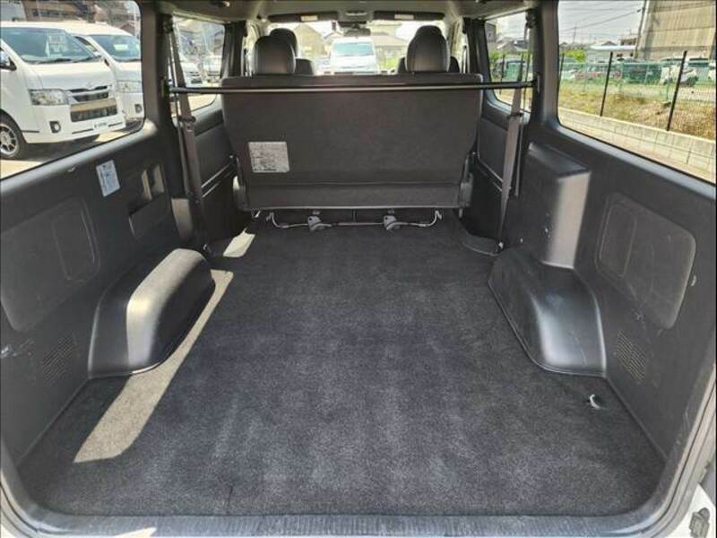 HIACE VAN-15