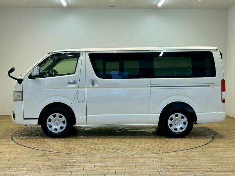 HIACE VAN-15