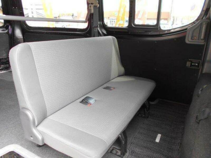 NV350 CARAVAN