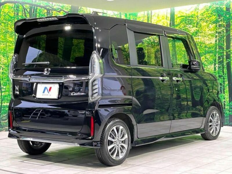 N BOX CUSTOM-16