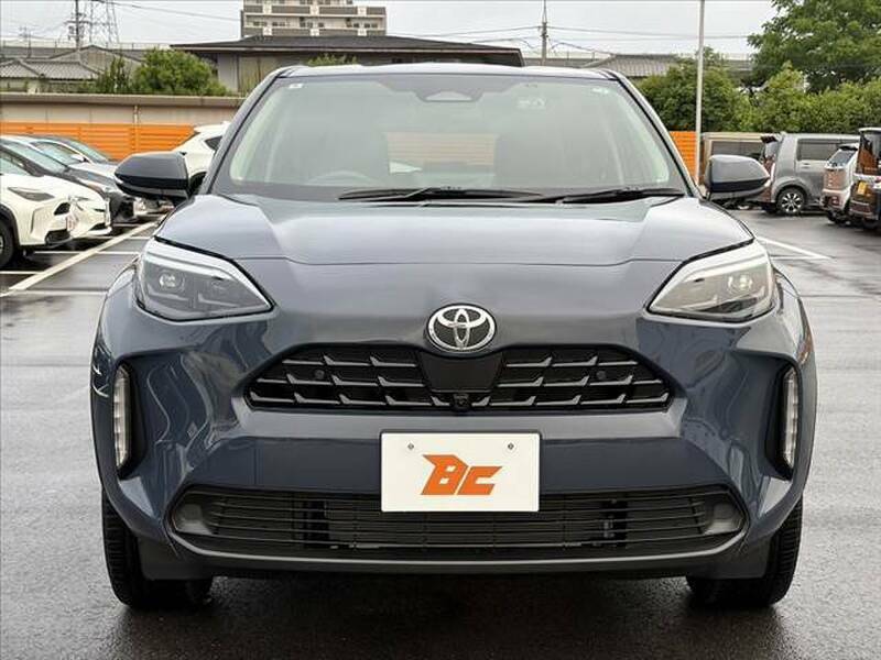 YARIS CROSS