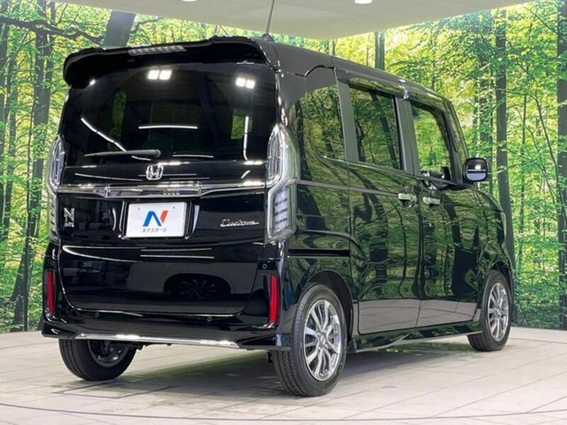 N BOX CUSTOM-17