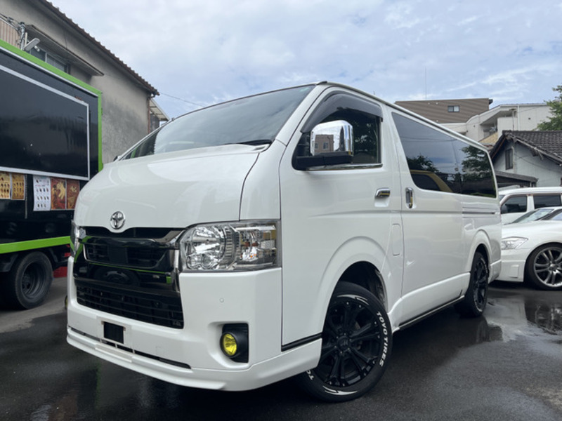HIACE VAN
