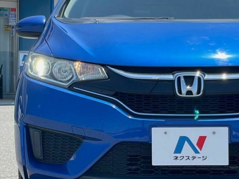 FIT HYBRID-13