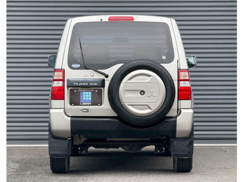 PAJERO MINI