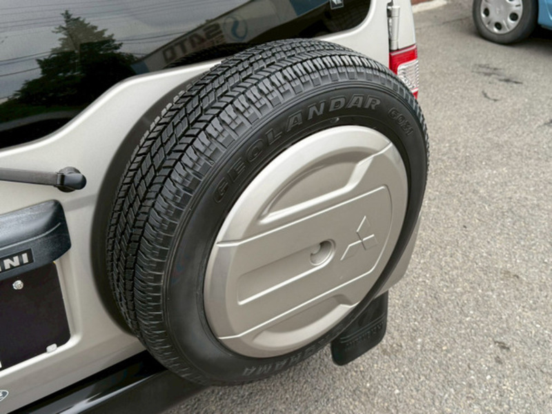 PAJERO MINI