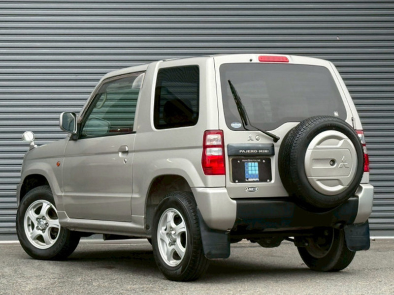 PAJERO MINI