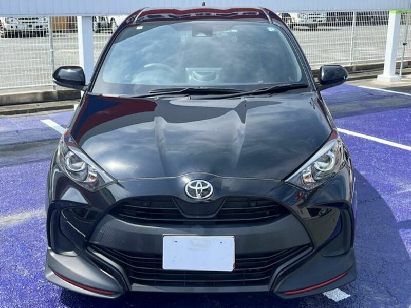YARIS-1