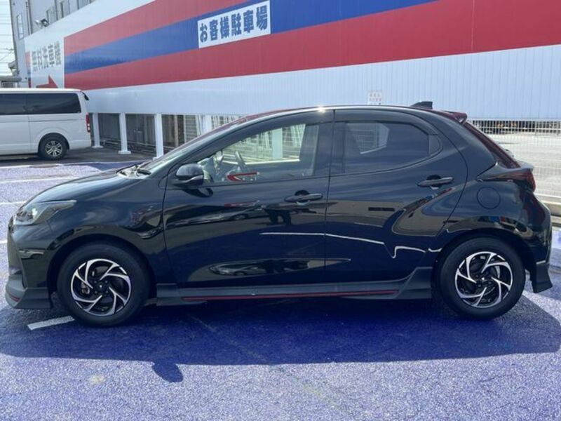 YARIS-7