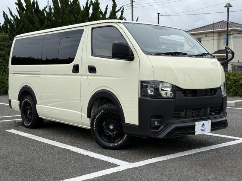 HIACE VAN