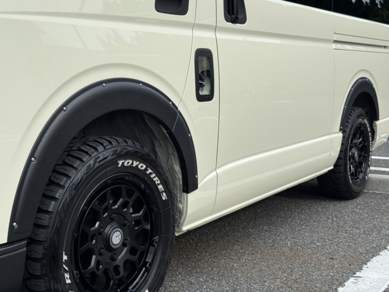 HIACE VAN-17