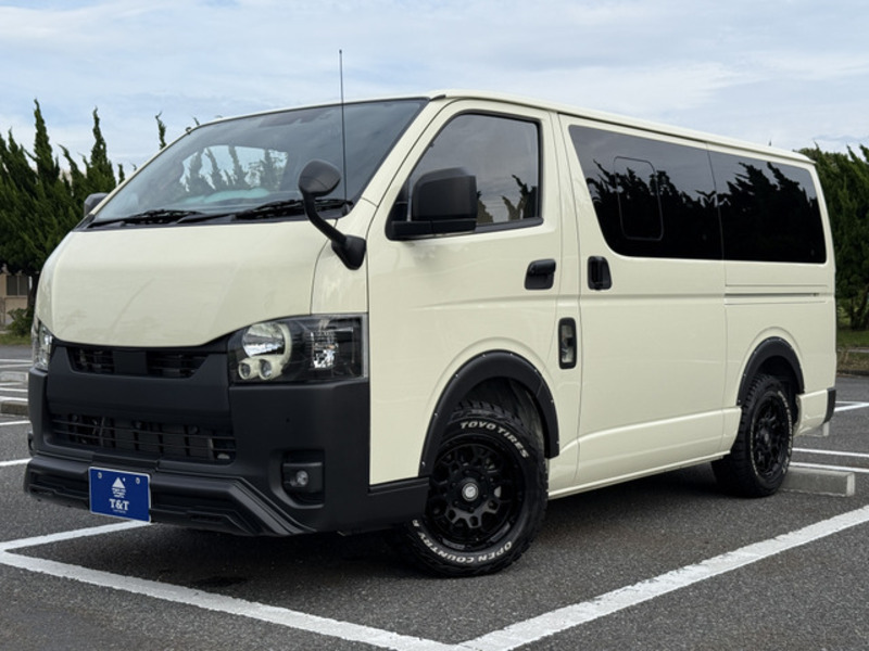 HIACE VAN
