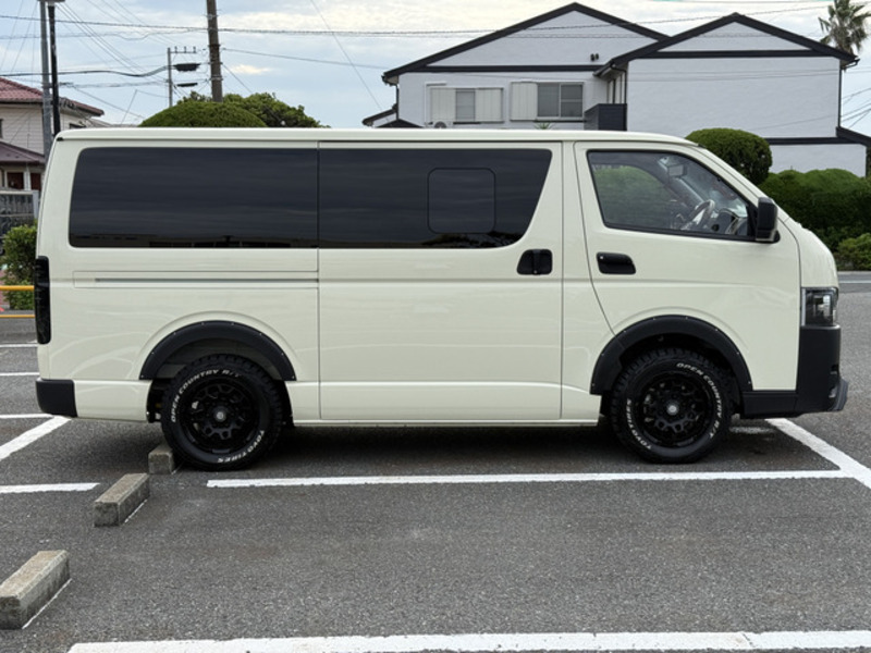 HIACE VAN-3