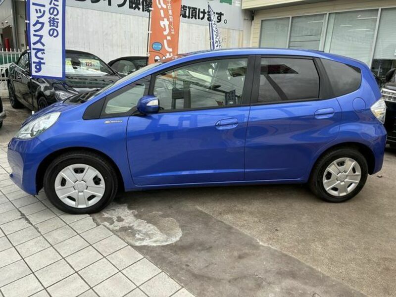 FIT HYBRID