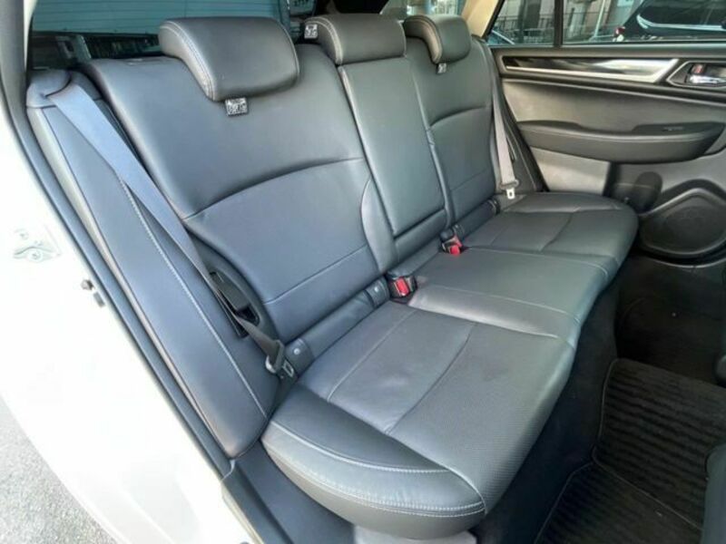 LEGACY OUTBACK