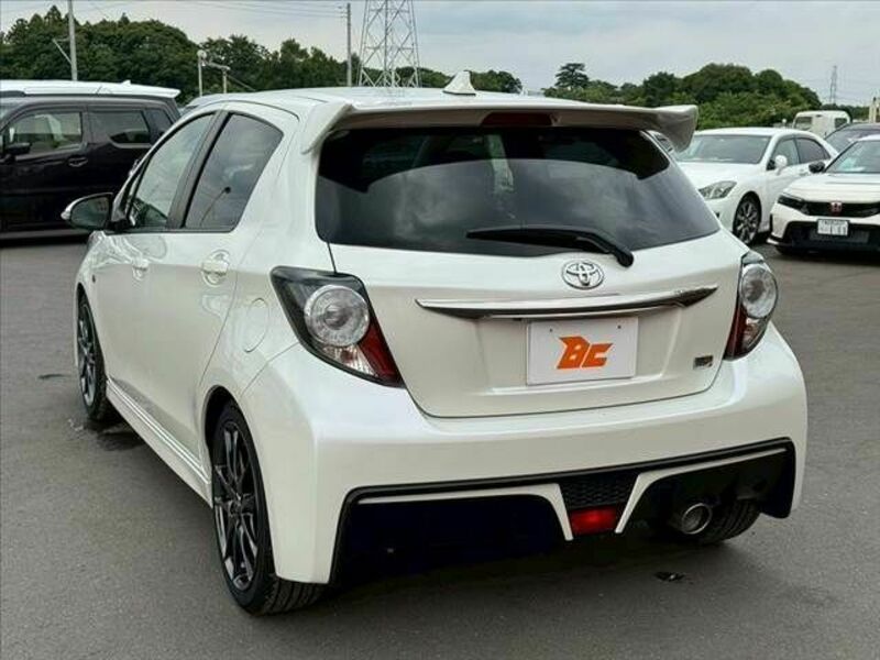 VITZ-12