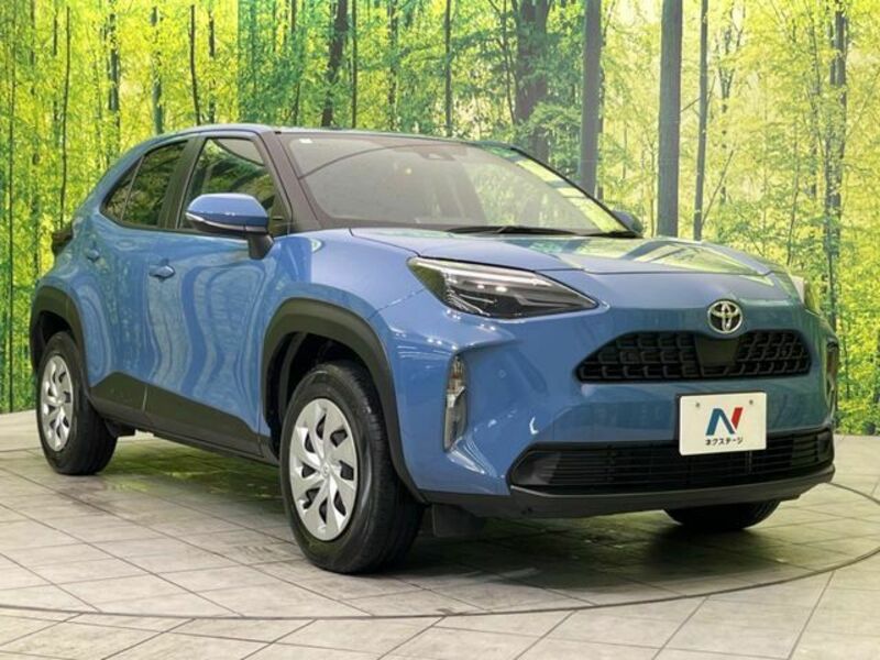 YARIS CROSS
