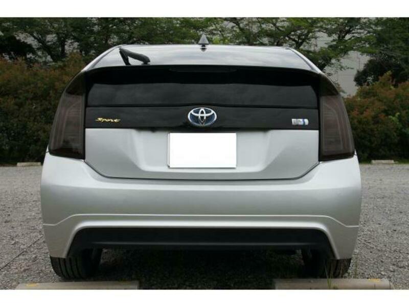 PRIUS-1