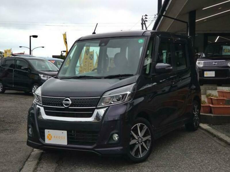 NISSAN DAYZ ROOX