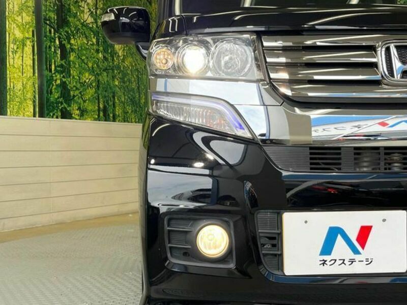 N BOX CUSTOM-11