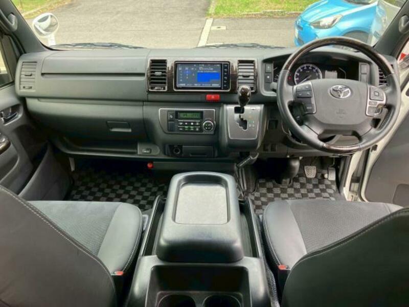 HIACE VAN-2