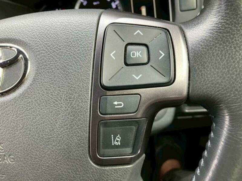 HIACE VAN-12