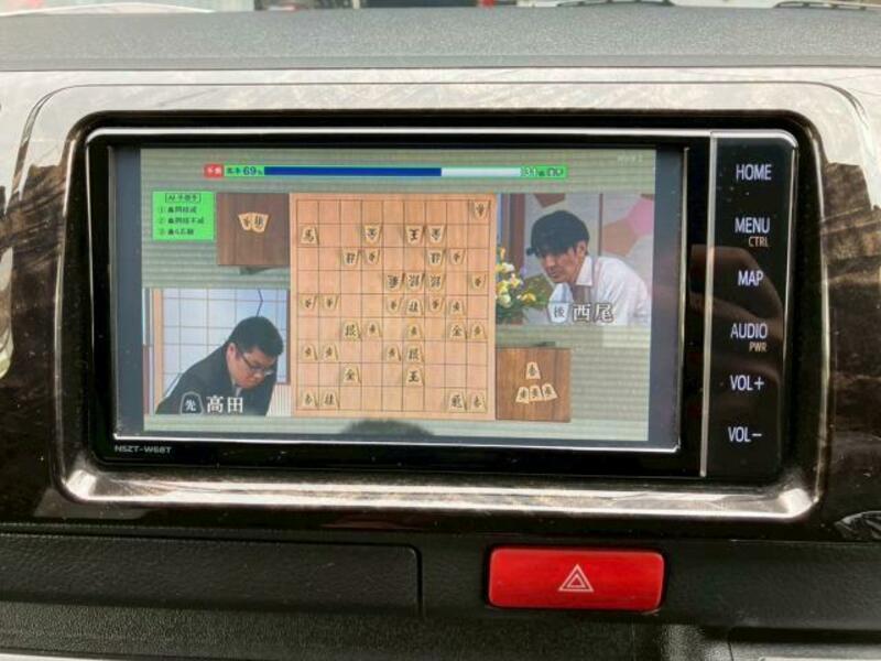 HIACE VAN-13
