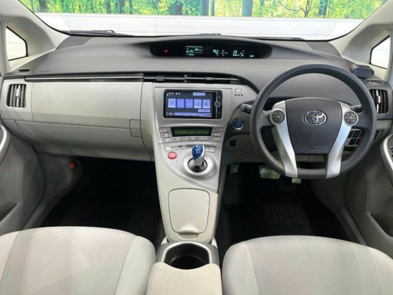 PRIUS-1