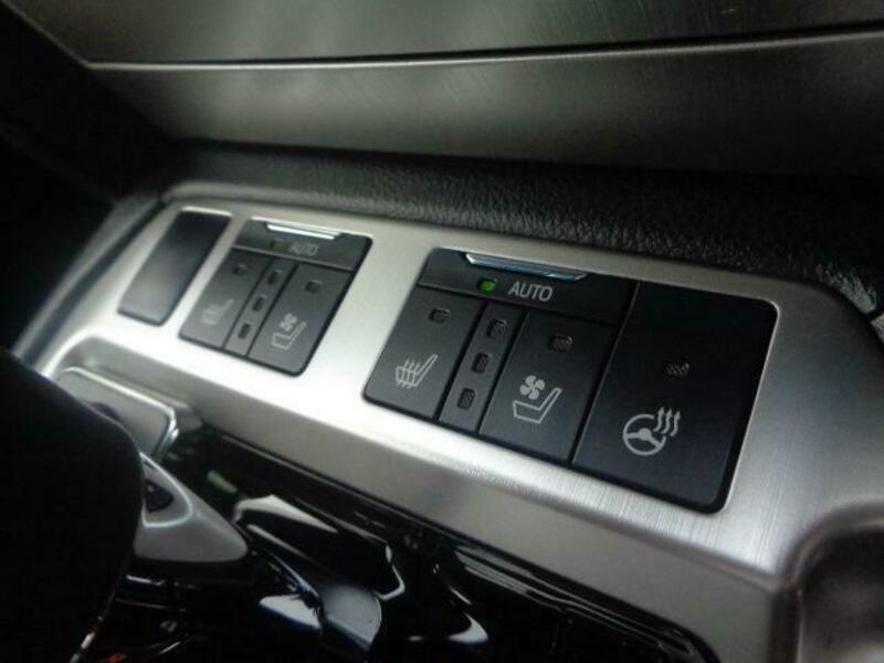 LAND CRUISER