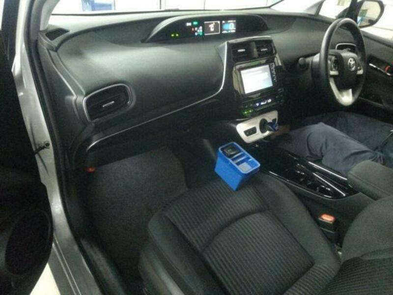 PRIUS-2