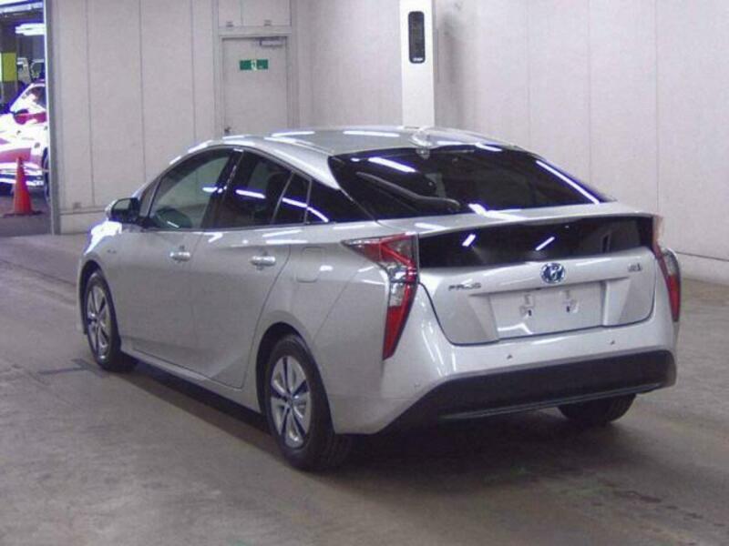 PRIUS-1