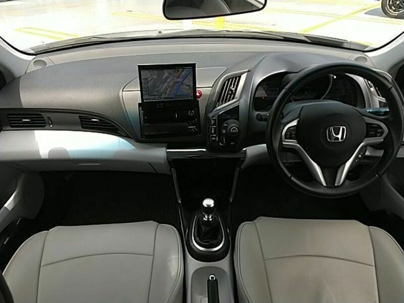 CR-Z