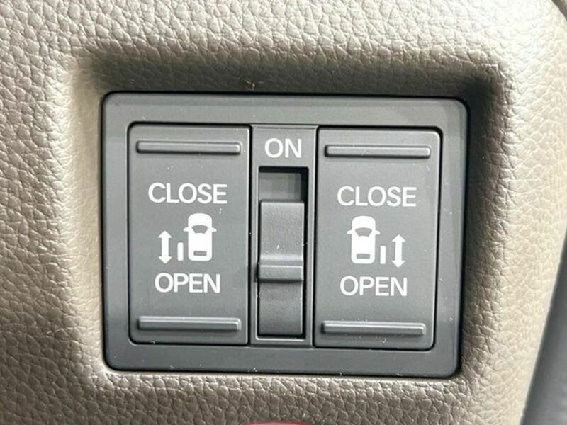 N BOX