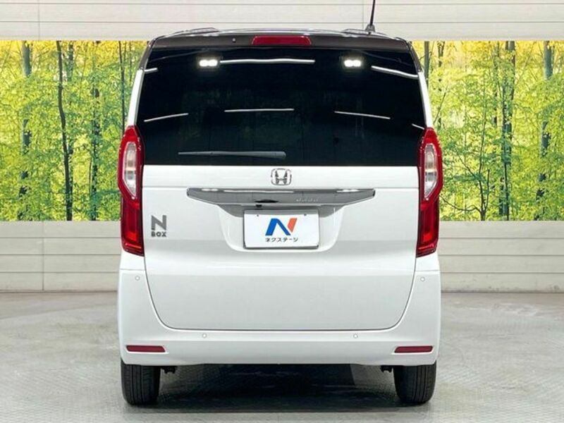 N BOX