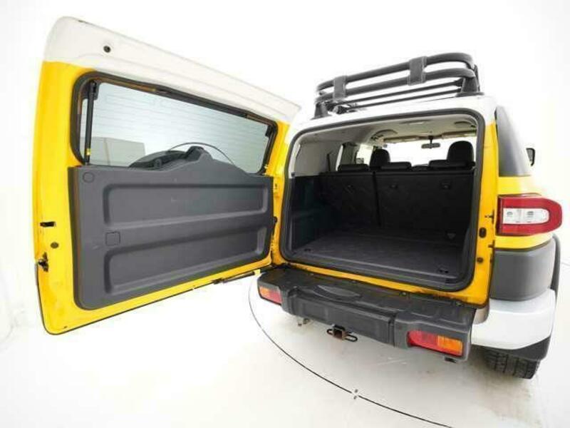 FJ CRUISER