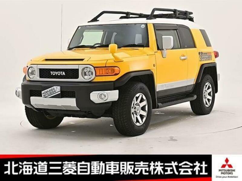 TOYOTA FJ CRUISER